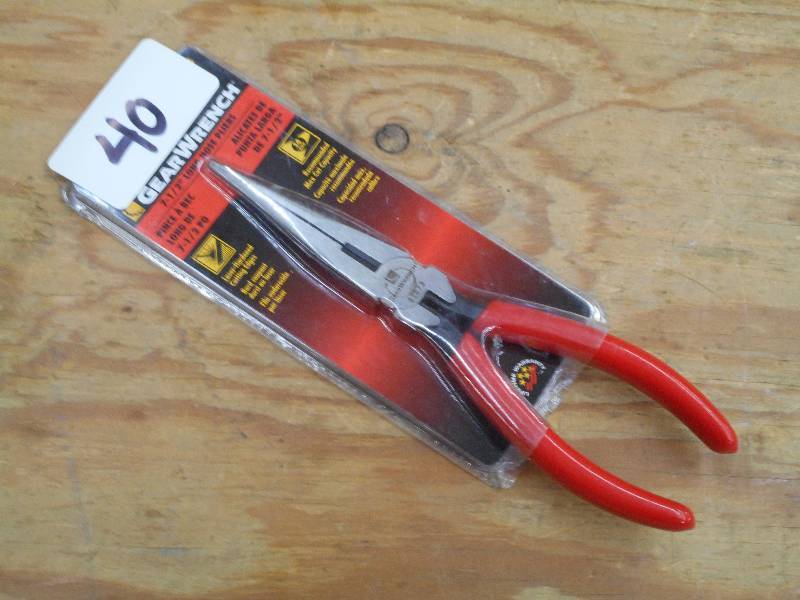 Unused Gear Wrench 7.5 Long Nose P...