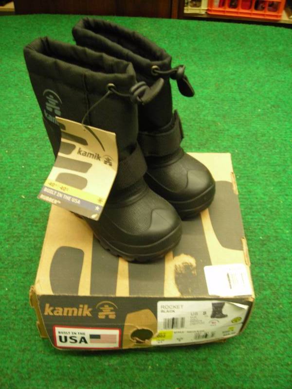 lot 16 image: NEW With Tags ($60) KAMIK Winter Boots (size 8)