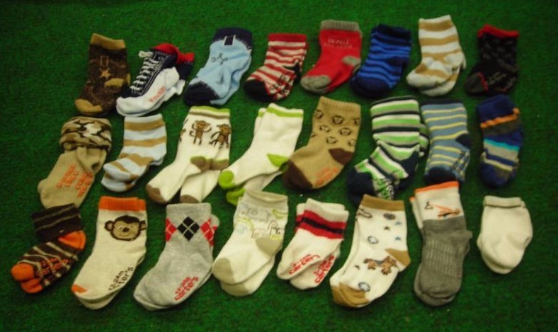 lot 20 image: 24-Pair Of Little Socks (12-24 months)