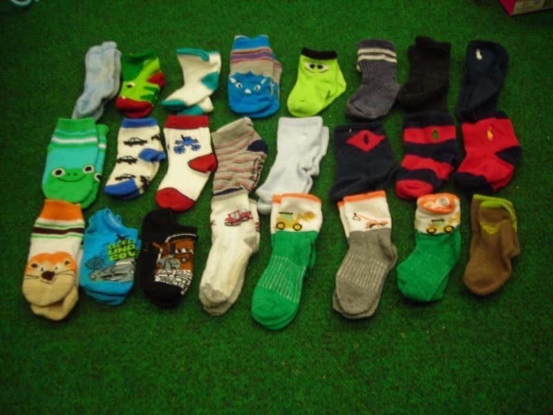 lot 21 image: 24-Pair Of Little Socks & Booties