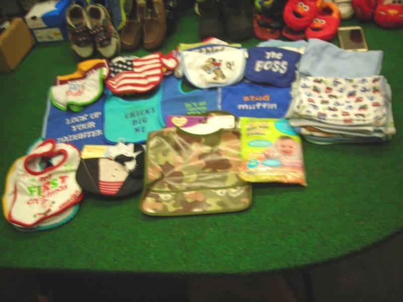 lot 31 image: Lot Of Bibs and Burp Cloths
