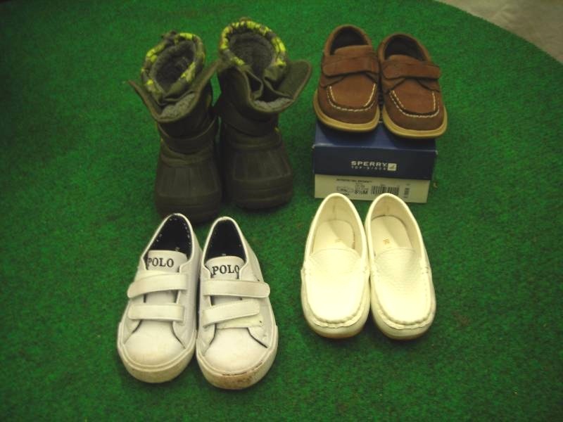 lot 42 image: 5-Pair Shoes, Sperry Top Siders, White Loafers, Boots, Sandals (size 8-12)