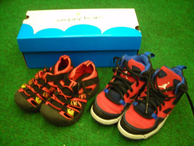 lot 47 image: 2-Pair Shoes High Top Jordans (size 11), Sandals (size 8)