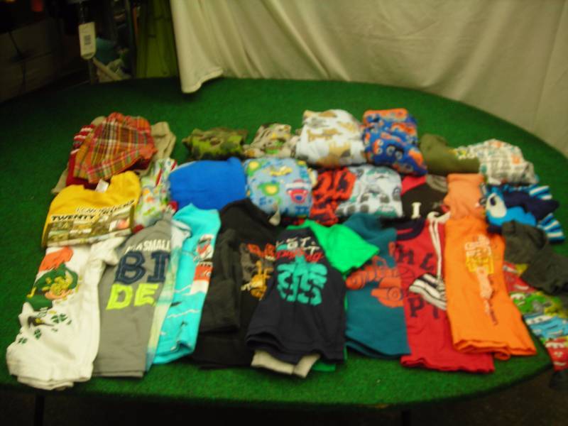 lot 73 image: 35-Pieces Pajamas, Shirts, Shorts, Pants (size 3t)