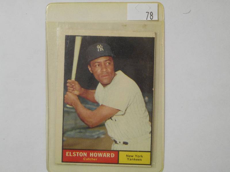 lot 78 image: 1961 Topps Vintage Baseball Card, E...
