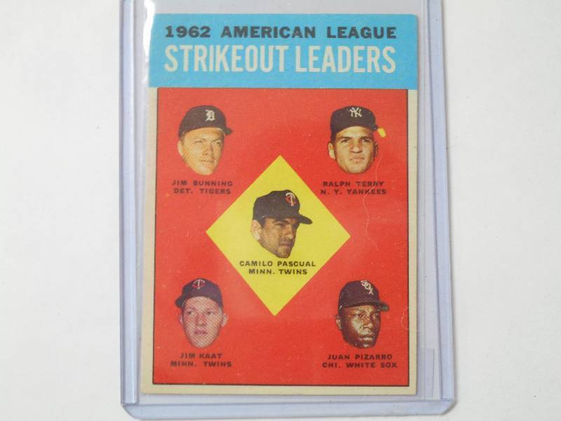 lot 83 image: 1963 Topps - 1962 Vintage American ...