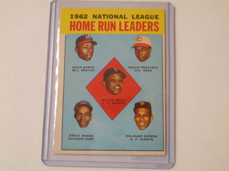 lot 85 image: 1963 Topps - 1962 Vintage National ...