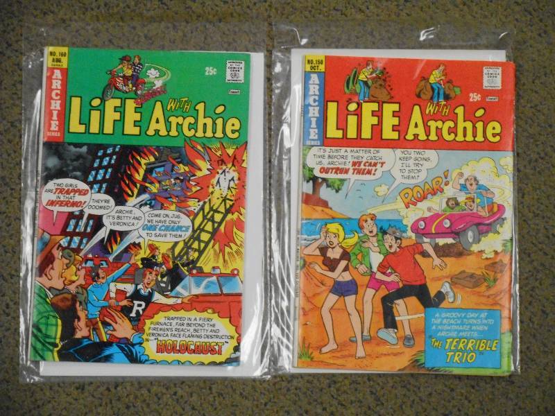 lot 101 image: 1974, #150 & #160 - Life with Archi...
