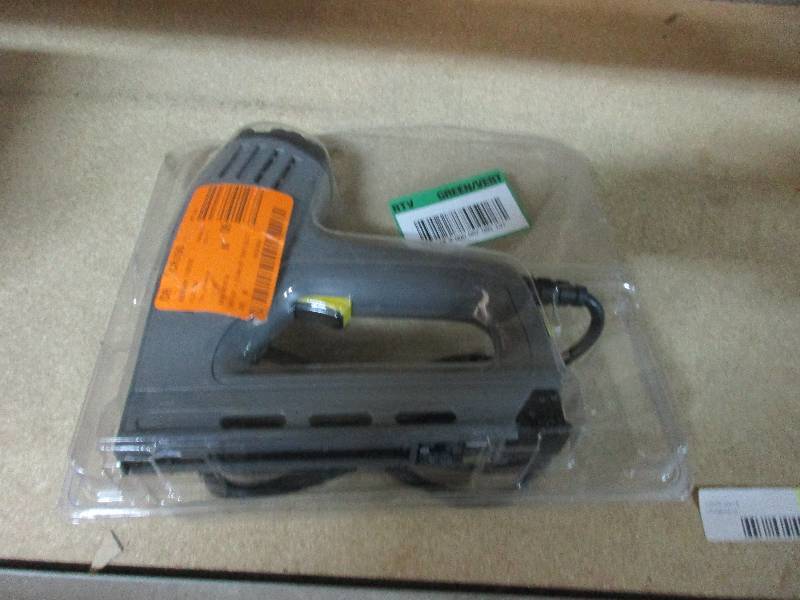 Electric stapler