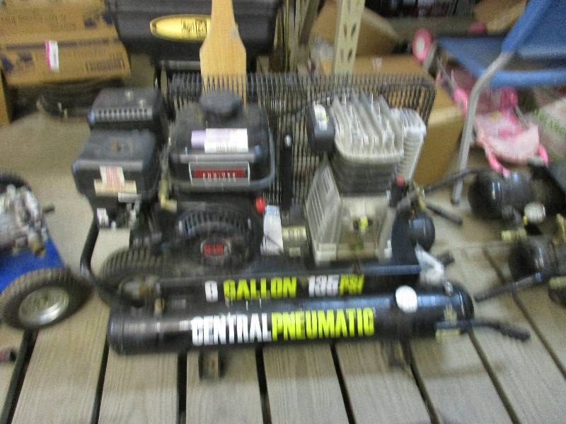 Air compressor