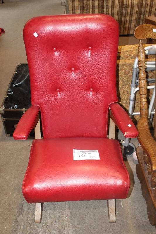 lot 16 image: Office Chair