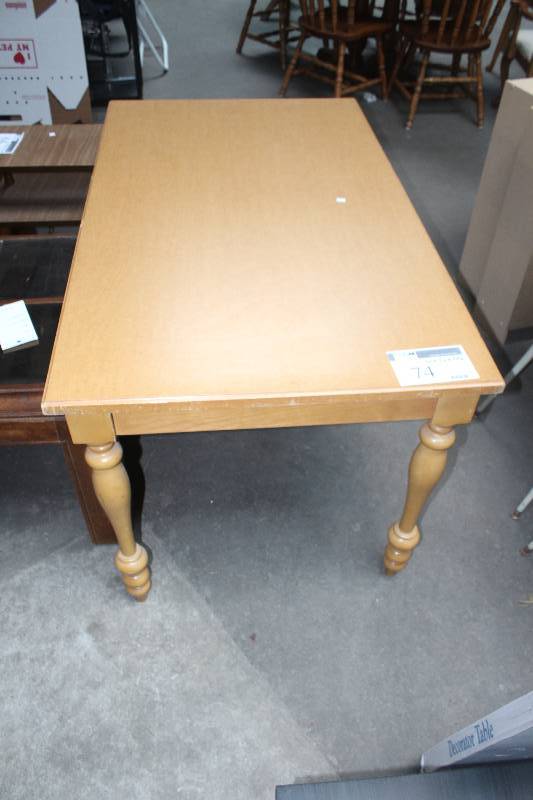lot 74 image: Wood Table