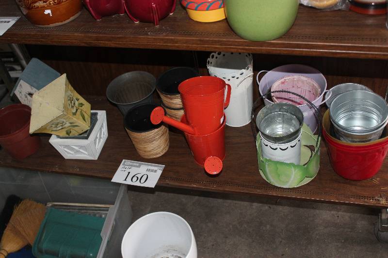 lot 160 image: Shelf Lot of Decorations
