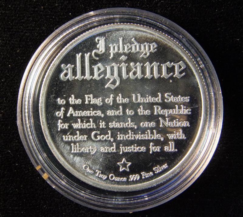 1 TROY OZ. .999 FINE SILVER EAGLE PLEDGE OF ALLEGIANCE DESIGN IN AIRTITE HOLDER