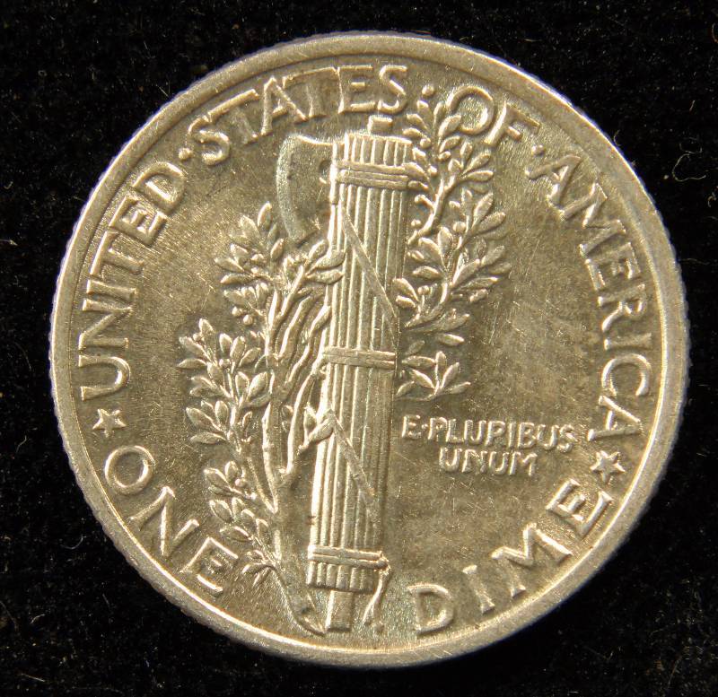 1941 MERCURY SILVER DIME UNC.
