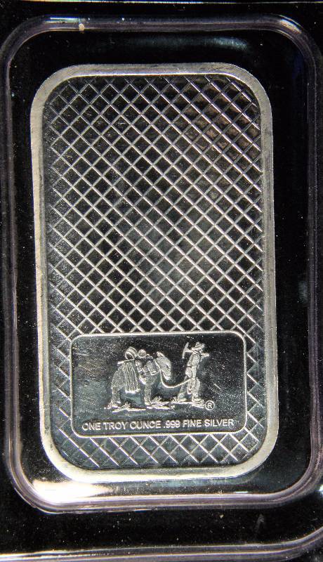 1 TROY Oz. .999 FINE SILVER BAR EAGLE DESIGN SEALED