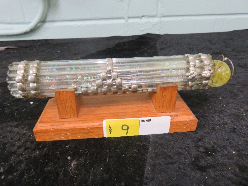 Kalaidoscope with holder