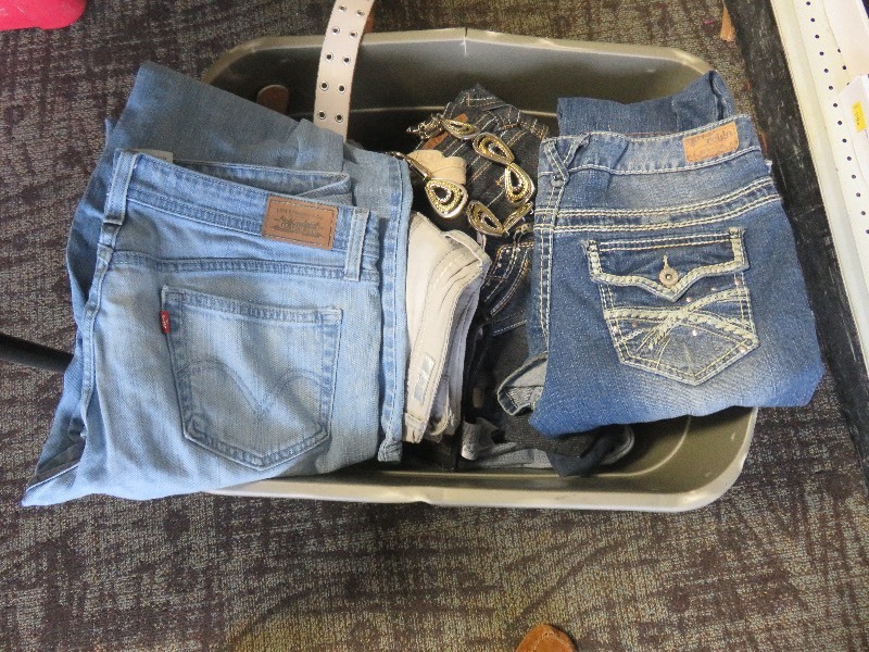 Large tub of Blue Jeans