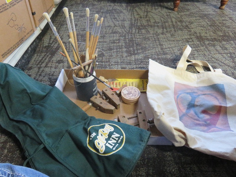 art supplies