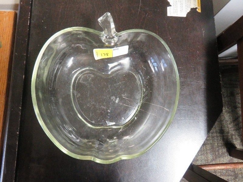Apple bowl