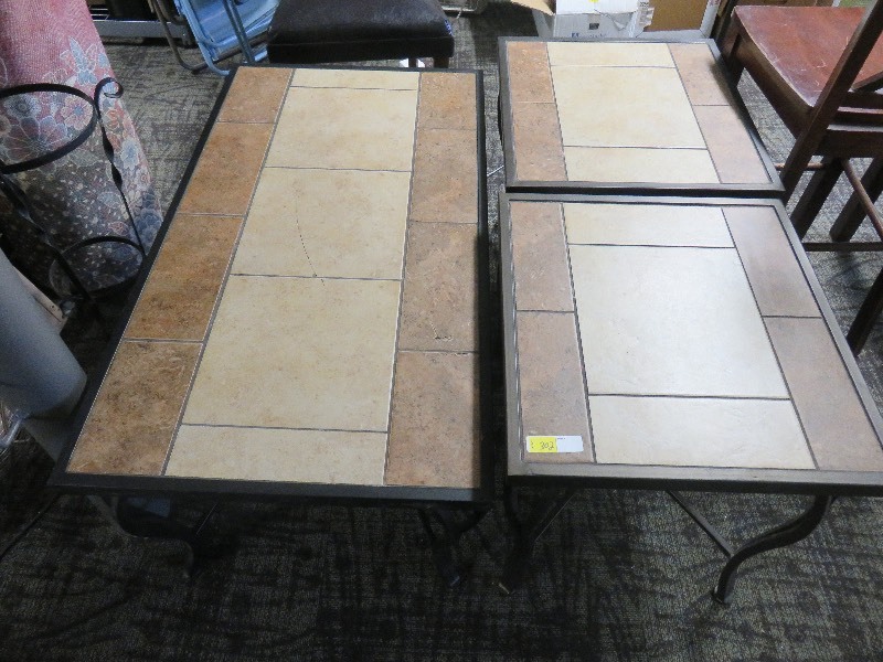 coffee table and two end tables