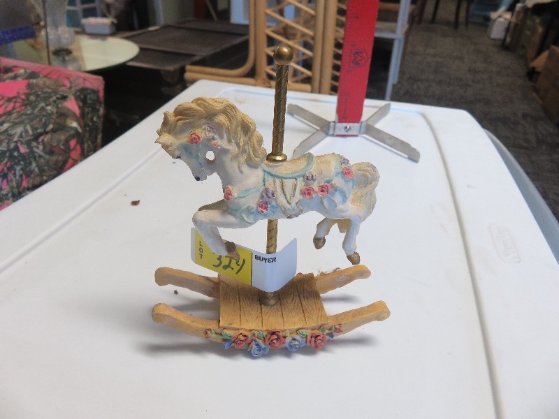 carousel horse