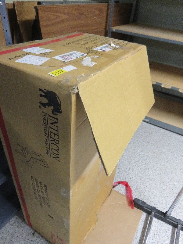 Office chair (no bolts)