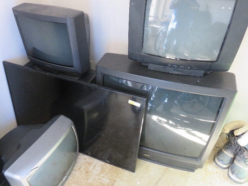 6 TVs