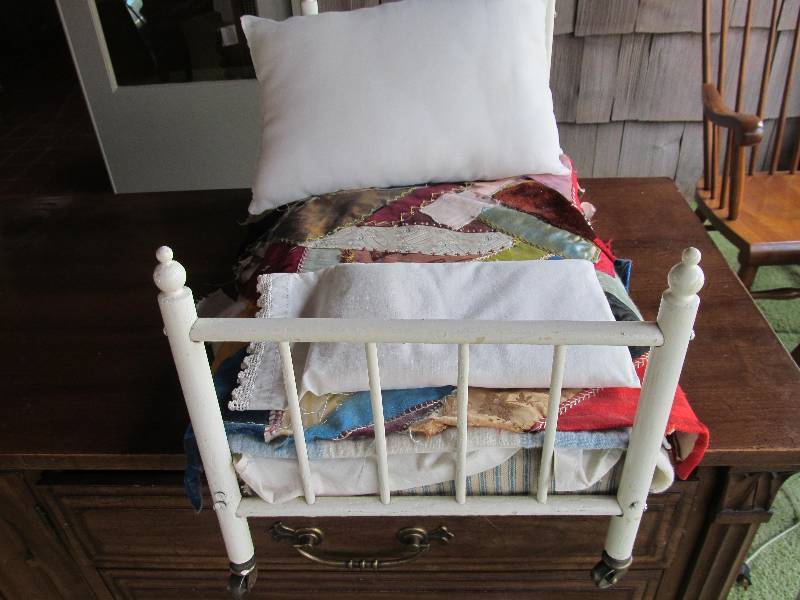 Vintage Childs Bed with Homemade quilt