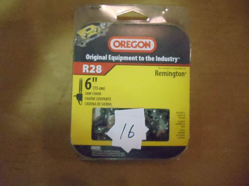 lot 16 image: NEW Oregon Chain Saw BladeChain R28