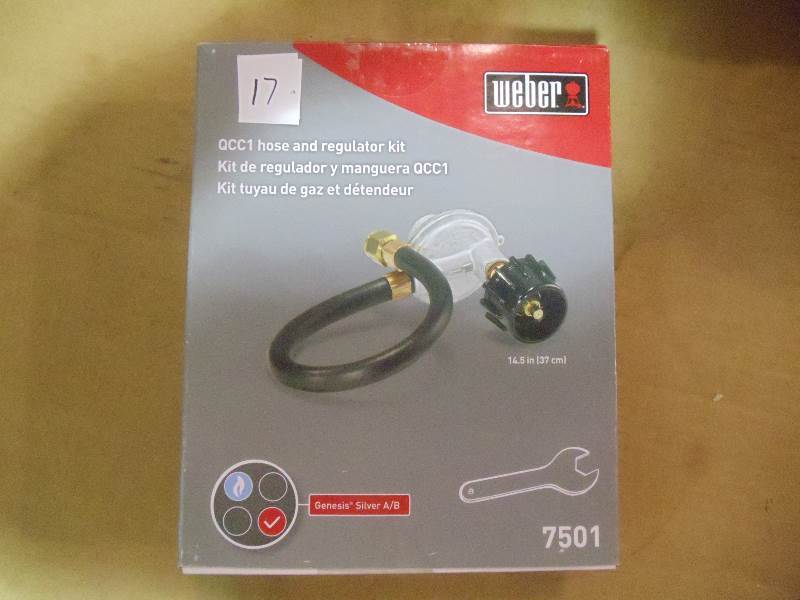 lot 17 image: NEW Webber QCC1 Hose and Regulator Kit 7501