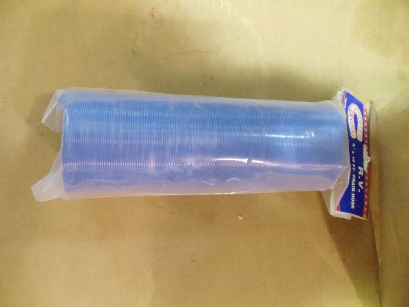 lot 18 image: NEW Qty 4 RV Drain Hose 3x10 ft