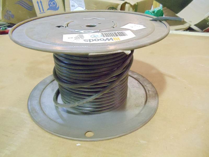 lot 24 image: NEW Spool approx 100 ft 75 ohm Coax Cable Black