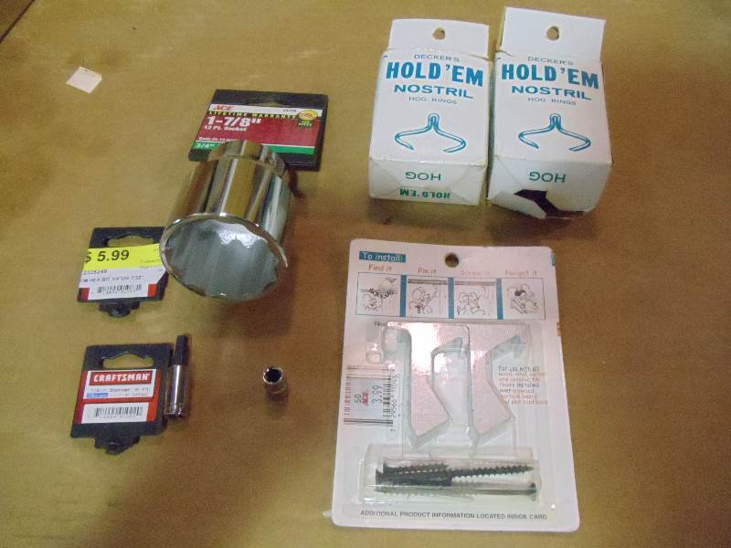 lot 28 image: NEW Lot incl qty 3 Sockets incl 1-78 in 3  4 drive, Floor Squeak Stop Kit, 2 x Box Hog Nose Rings