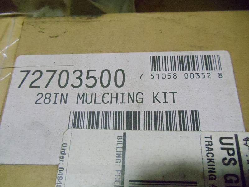 lot 34 image: NEW Ariens 28 in Mulching Kit 72703500