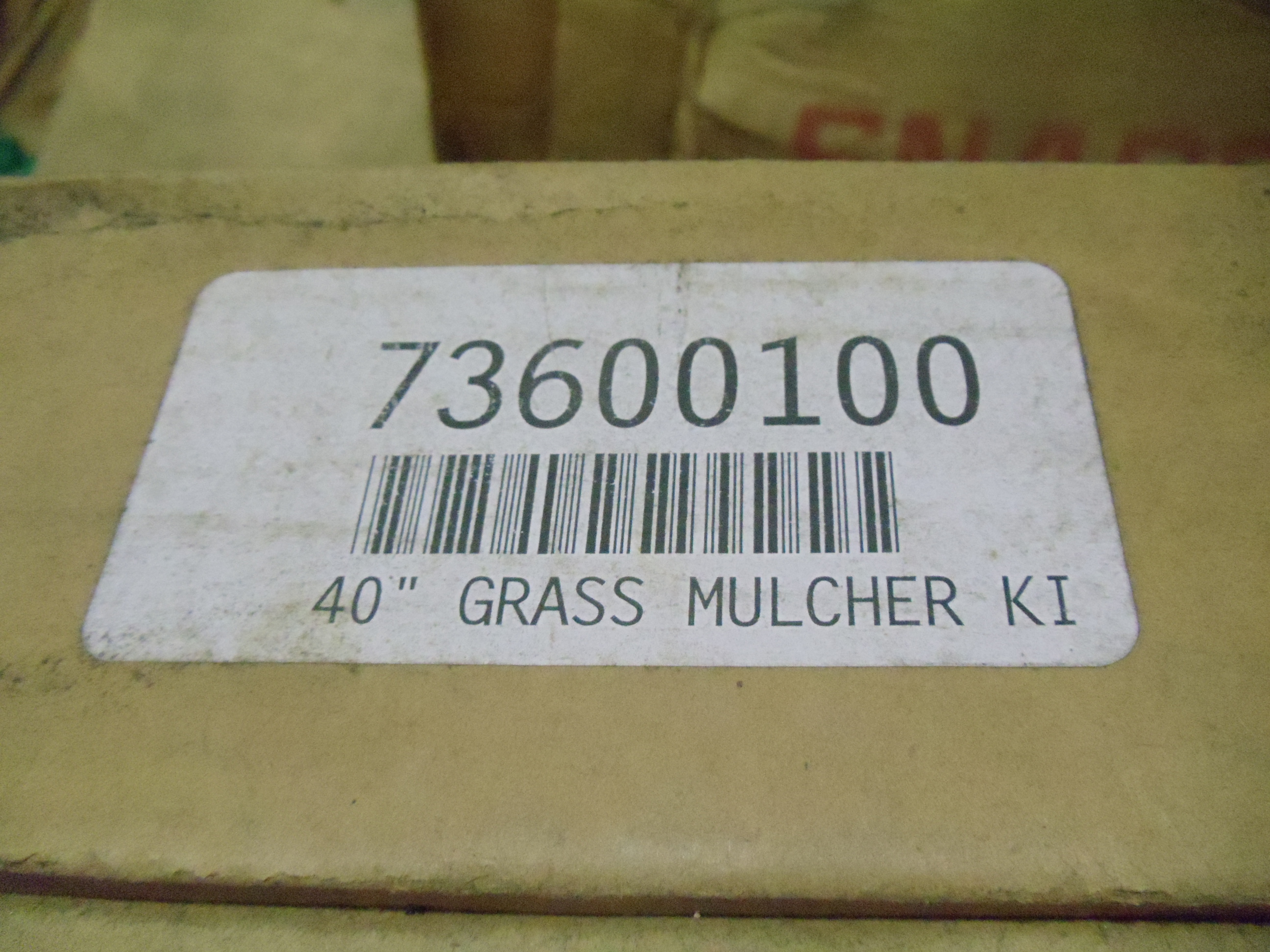 lot 37 image: NEW Ariens 40 in Mulching Kit 73600100