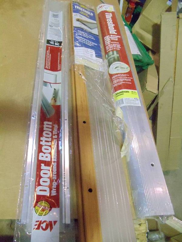 lot 108 image: NEW Qty 3 36 in Door Thresholds