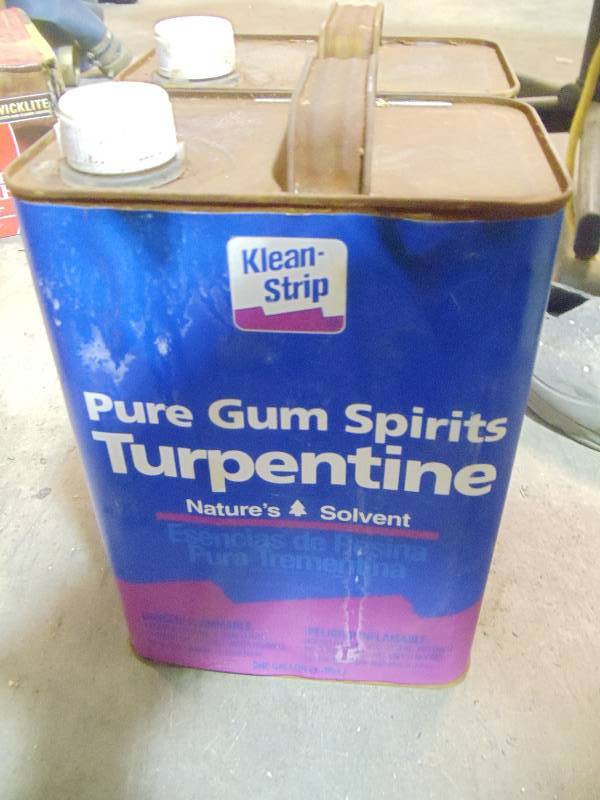 lot 115 image: NEW Qty 2 Gallon Cans of Pure Gum Spirits Turpentine by Kleen Strip