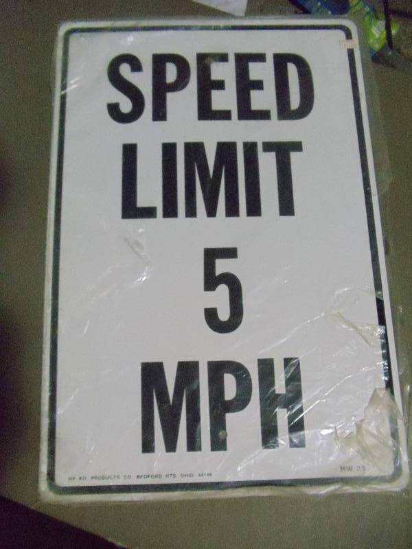 lot 155 image: NEW Qty 4 Spped Limit 5 MPH Signs