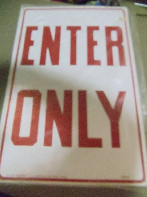 lot 158 image: NEW Qty 2 Enter Only Signs