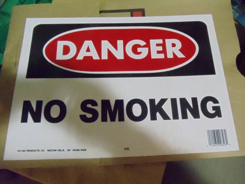 lot 167 image: NEW No Smoking Sign Plastic