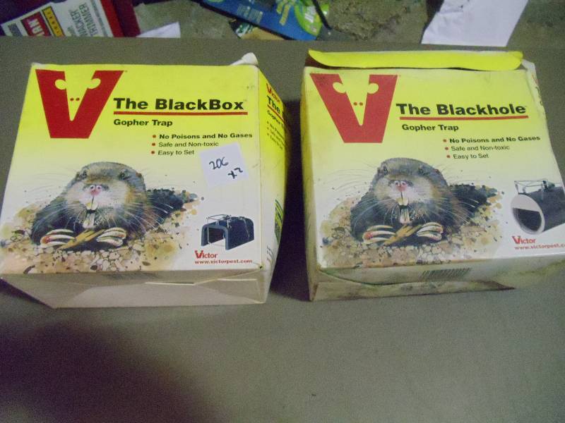 lot 206 image: NEW Qty 2 Victor Brand The Blackhole Gopher Traps