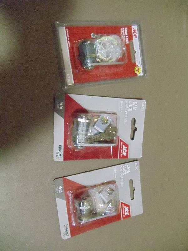 lot 236 image: NEW Qty 3 Cam Locks
