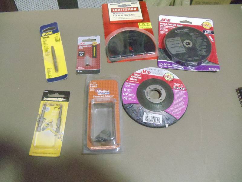 lot 260 image: NEW Lot incl Craftsman Multi Tool Circular Saw Blade, Cut Off Wheels, Grinding Wheel, Bits and More