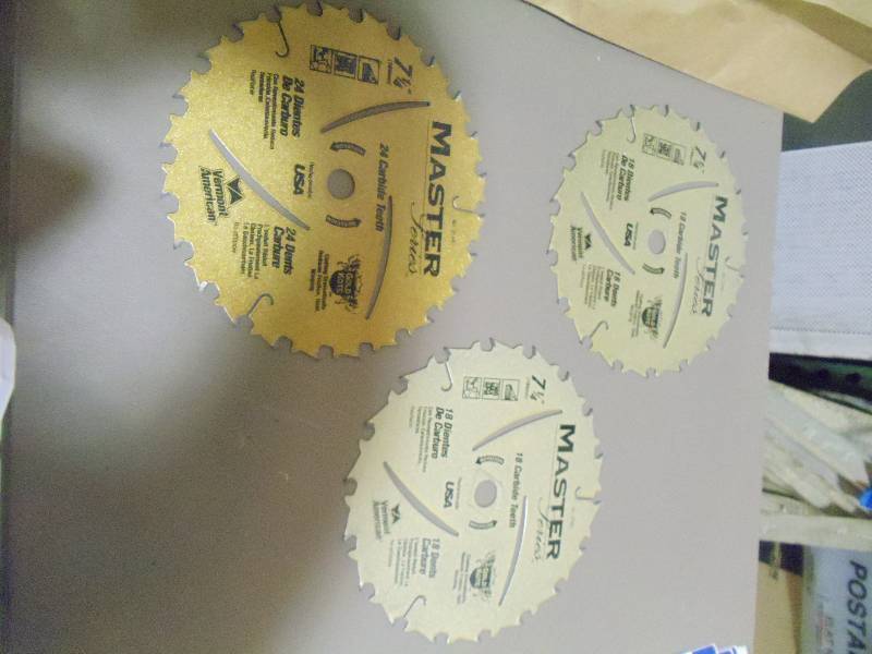 lot 268 image: NEW Qty 3 Circular Saw Blades 7.25 in