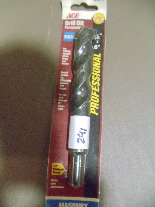 lot 291 image: NEW Masonary Drill Bit 6 in x 7  8 in 1  2 in Reduced Shank