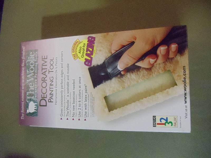 lot 321 image: NEW Qty 7 The Woolie Painting Pads