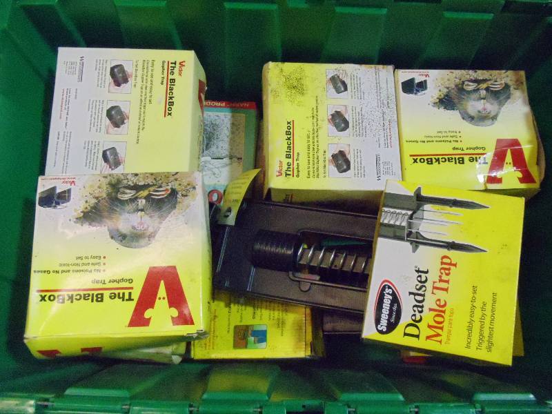 lot 323 image: NEW Qty 11 Plus Mole and Gopher Traps