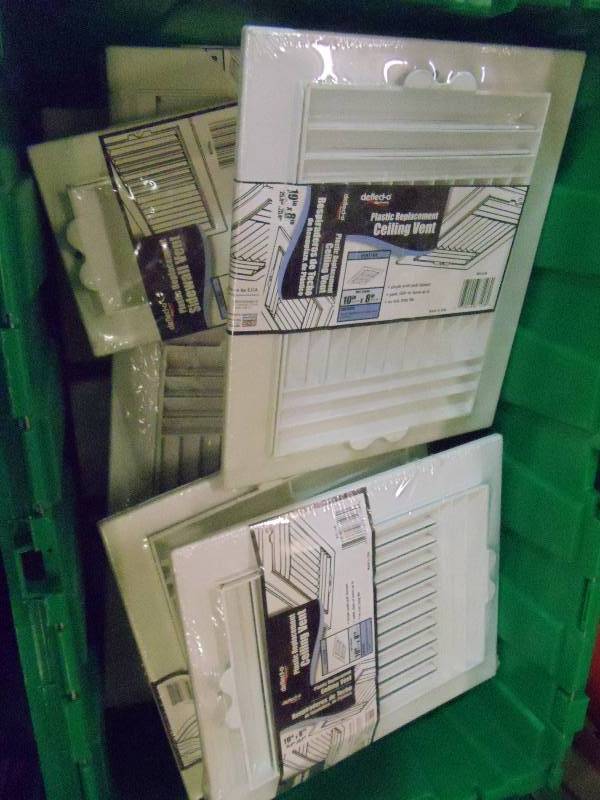 lot 358 image: NEW Entire Bin Vent Covers  GREEN BIN NOT INCLUDED