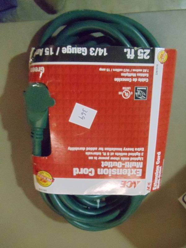 lot 369 image: NEW Green Multi Outlet Extension Cord 14  3, 15 Amp, 25 ft